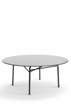 Round Tables with Tableclothes